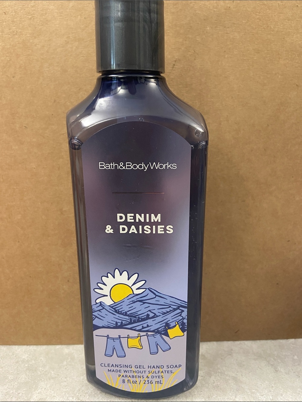 Bath & Body Works Hand Soap (2) and Bodycology Fresh Clementine 2-in-1 wash. - Picture 5 of 13